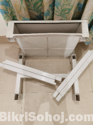 টেবিল (Table)